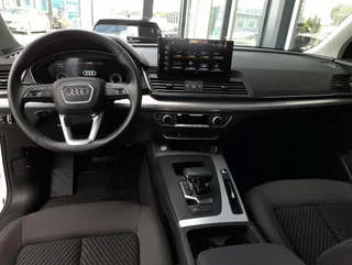 Q5 50 TFSI e quattro PHEV S-tr - Image 3