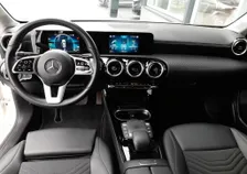 A 250e PHEV Aut - Image 3