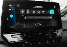 ID 3 PURE PERFORMANCE 45kWh - Image 7