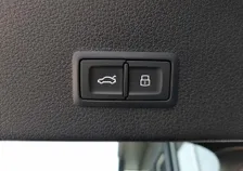 e-tron SB 50 quattro S-LINE BLACK EDITION - Image 14