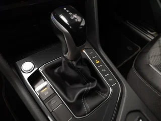 Tiguan R-LINE e-Hybrid DSG - Image 8