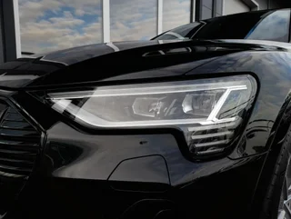 e-tron SB 50 quattro S-LINE - Image 16