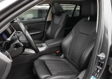 320 Touring 4x4 Aut - Image 11