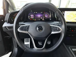 Golf VIII ACTIVE 2,0 TDI DSG - Image 9