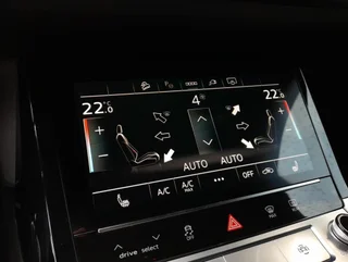 e-tron 50 quattro S-LINE BLACK EDITION - Image 6