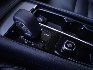 XC90 T8 INSCRIPTION EXPRESSION PHEV 4x4 Aut - Image 7