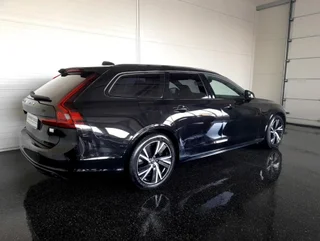 V90 T6 R-DESIGN PHEV 4x4 Aut - Image 2