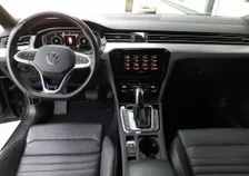 Passat Variant GTE e-Hybrid DSG - Image 3