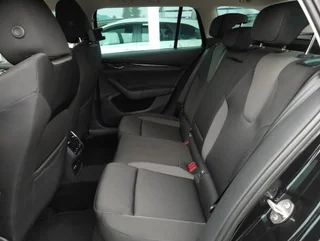 Octavia Combi TOUR 2,0 TDI DSG - Image 12