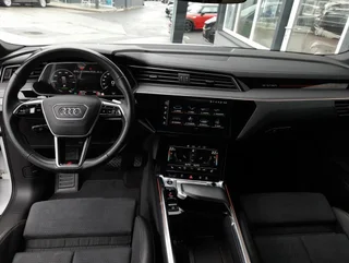 e-tron 50 quattro S-LINE BLACK EDITION - Image 4