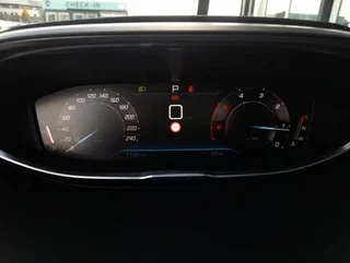 5008 ALLURE 130 BlueHDI Aut - Image 8