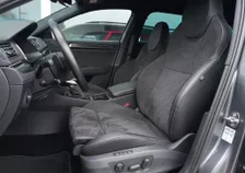 Superb Kombi SPORTLINE PHEV 156/218 DSG - Image 12