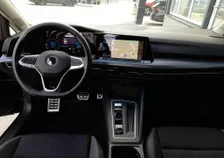 Golf VIII ACTIVE 2,0 TDI DSG - Image 3