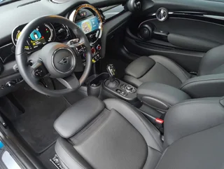 Cooper SE 32,6kWh Aut - Image 11