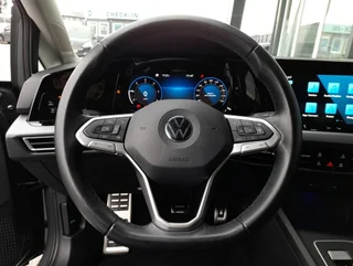 Golf VIII ACTIVE 2,0 TDI DSG - Image 9