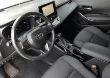 Corolla Kombi 1,8 Hybrid Aut - Image 10