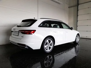 A4 Avant ADVANCED 40 TDI Quattro S-tr - Image 2