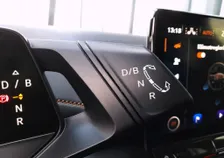 Born E-BOOST 58kWh Aut - Image 9