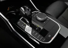 330 e Touring SPORT LINE PHEV 4x4 Aut - Image 8