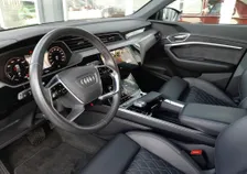 e-tron SB 50 quattro S-LINE - Image 8