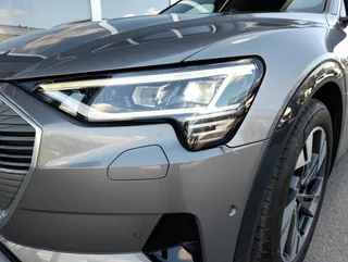 e-tron 55 quattro S-LINE - Image 14