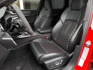 RS6 Avant 4,0 TFSI quattro MHEV S-tr - Image 12