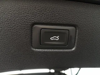 Q7 S-LINE COMPETITION 60 TFSI e quattro PHEV Tip-tr - Image 13