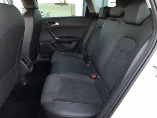 Leon ST FR-LINE 4x4 2,0 TDI DSG - Image 13