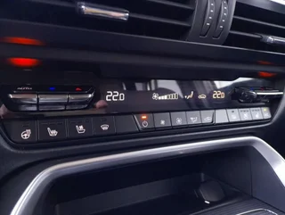 CX-60 HOMURA 2,5 e-SKYACTIV PHEV 4x4 Aut - Image 6