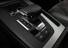 Q5 SPORT 50 TFSI e quattro PHEV S-tr - Image 6