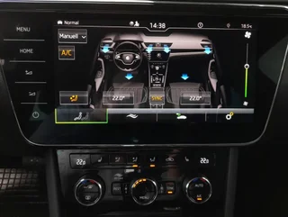 Superb Kombi STYLE PHEV 156/218 DSG - Image 6