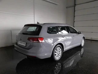 Passat Variant BUSINESS 2,0 TDI DSG - Image 2