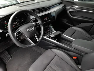 e-tron 55 quattro S-LINE - Image 9