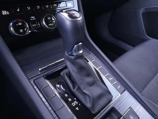 Superb Kombi STYLE 2,0 TDI DSG - Image 8