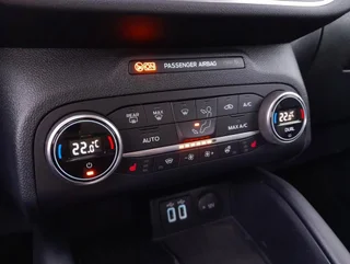 Kuga VIGNALE 2,5 Duratec PHEV Aut - Image 6