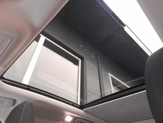 Kuga TITANIUM 2,5 Duratec PHEV Aut - Image 11