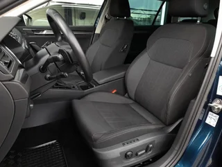 Superb Kombi STYLE PHEV 156/218 DSG - Image 12