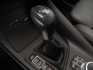 X1 4x4 PHEV Aut - Image 7