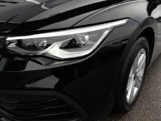 Golf VIII Variant LIFE 2,0 TDI DSG - Image 12