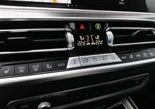 X5 30d M-SPORT 4X4 Aut. - Image 6