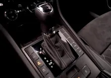 Superb Kombi SPORTLINE PHEV 156/218 DSG - Image 8