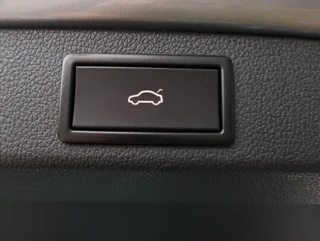 Superb Kombi STYLE PHEV 156/218  DSG - Image 16