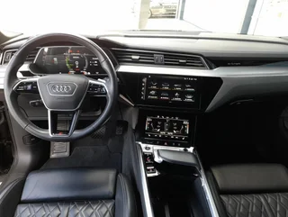 e-tron 55 quattro S-LINE - Image 3