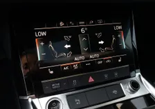 e-tron 50 quattro S-LINE - Image 6