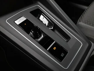 Golf VIII ACTIVE 2,0 TDI DSG - Image 9