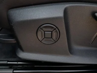 e-tron 50 quattro S-LINE BLACK - Image 13