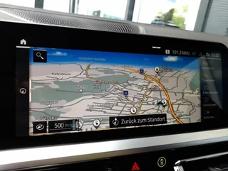 330 e Touring SPORTLINE PHEV Aut. - Image 4