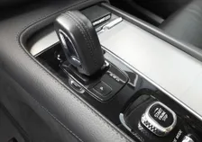 XC90 T8 MOMENTUM PRO PHEV 4x4 Aut - Image 8