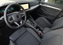 Golf VIII Variant LIFE 2,0 TDI DSG - Image 11