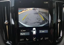 XC60 B4 MOMENTUM PRO 4x4 Aut. - Image 4